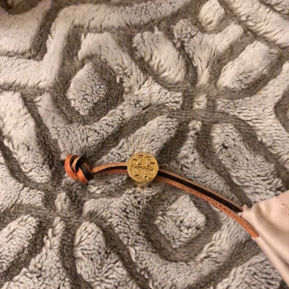 Tory Burch Sunglasses Case - Picture 6 of 7